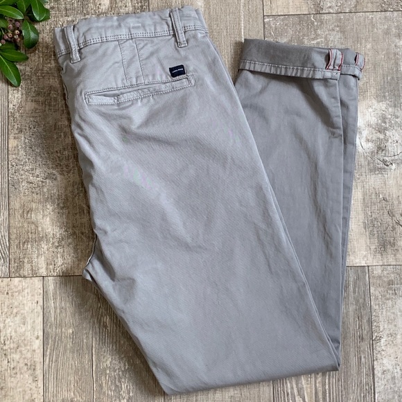 zara grey chinos